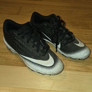 Nike Black and White Athletic Cleats